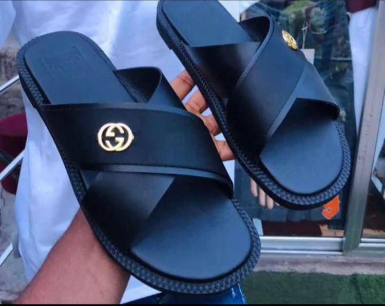 Ghana Made Men's Slippers (Black) 1 Ghana Made Men's Slippers (Black)